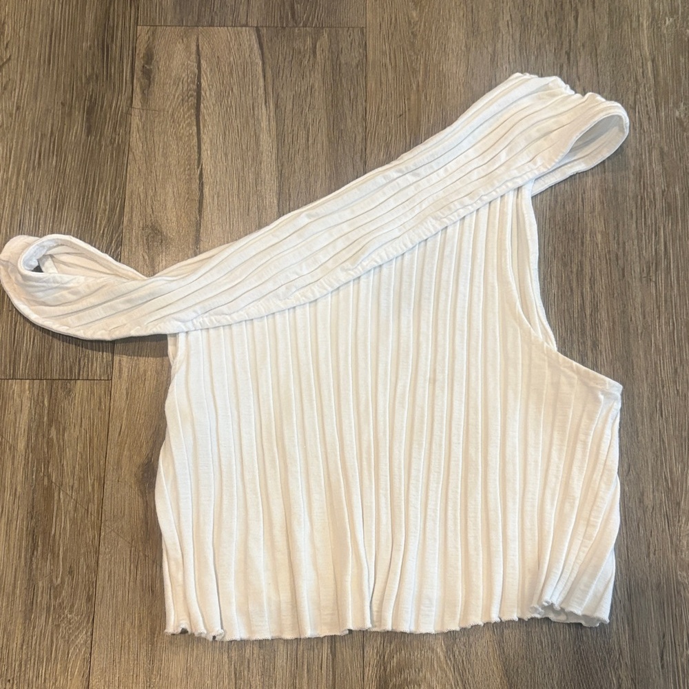 One-Shoulder Ribbed Crop Top - Picture 1 of 1